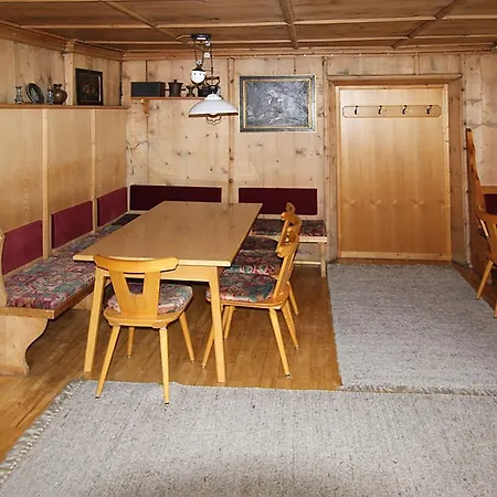 Feriehus Ferienhaus Pettneu 230w Pettneu am Arlberg