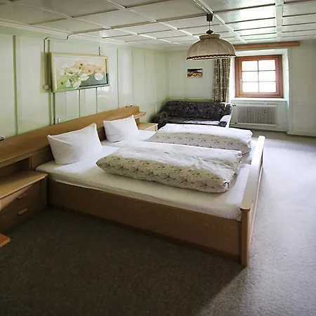 Ferienhaus Pettneu 230w