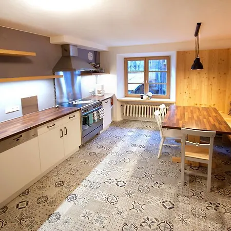 Feriehus Ferienhaus Pettneu 230w Pettneu am Arlberg